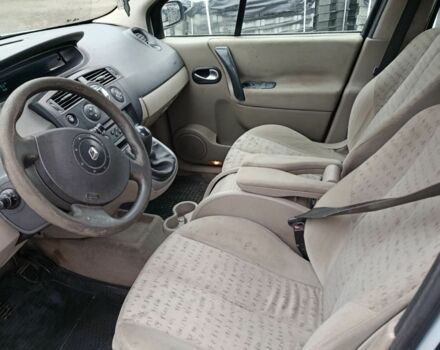 Рено Сценік II 2004 у Черкасах на Automoto.ua Сірий Рено Сценік II, об'ємом двигуна 1.5 л та пробігом 353 тис. км за 2800 $, фото 5 на Automoto.ua