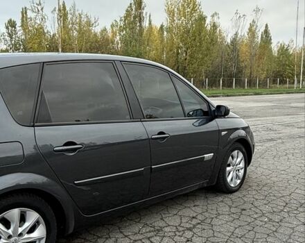 Рено Сценик II 2004 в Бердичеве на Automoto.ua Серый Рено Сценик II, объемом двигателя 1.6 л и пробегом 275 тыс. км за 3550 $, фото 5 на Automoto.ua