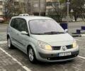 Серый Рено Сценик II, объемом двигателя 1.9 л и пробегом 350 тыс. км за 1650 $, фото 2 на Automoto.ua