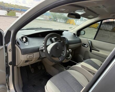 Сірий Рено Сценік II, об'ємом двигуна 1.6 л та пробігом 220 тис. км за 4550 $, фото 13 на Automoto.ua