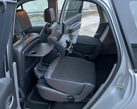 Серый Рено Сценик II, объемом двигателя 1.6 л и пробегом 189 тыс. км за 5350 $, фото 21 на Automoto.ua