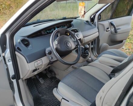 Серый Рено Сценик II, объемом двигателя 2 л и пробегом 172 тыс. км за 4800 $, фото 6 на Automoto.ua