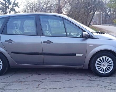 Серый Рено Сценик II, объемом двигателя 1.5 л и пробегом 270 тыс. км за 3500 $, фото 1 на Automoto.ua