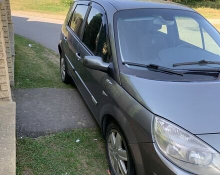 Серый Рено Сценик II, объемом двигателя 1.5 л и пробегом 189 тыс. км за 4500 $, фото 2 на Automoto.ua