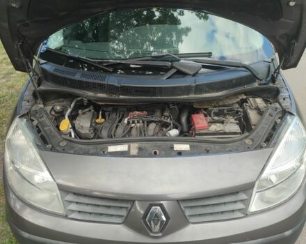 Сірий Рено Сценік II, об'ємом двигуна 1.6 л та пробігом 360 тис. км за 4500 $, фото 3 на Automoto.ua