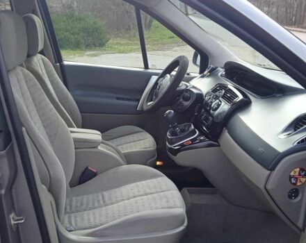 Серый Рено Сценик II, объемом двигателя 1.5 л и пробегом 270 тыс. км за 3500 $, фото 22 на Automoto.ua