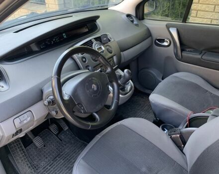 Серый Рено Сценик II, объемом двигателя 1.5 л и пробегом 189 тыс. км за 4500 $, фото 6 на Automoto.ua