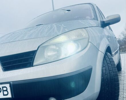 Сірий Рено Сценік II, об'ємом двигуна 2 л та пробігом 153 тис. км за 5150 $, фото 5 на Automoto.ua