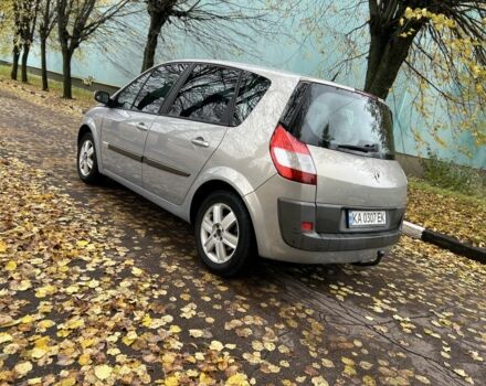 Рено Сценік II 2005 у Житомирі на Automoto.ua Сірий Рено Сценік II, об'ємом двигуна 1.9 л та пробігом 270 тис. км за 4300 $, фото 3 на Automoto.ua