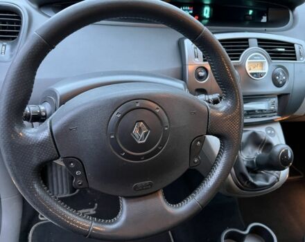 Серый Рено Сценик II, объемом двигателя 1.6 л и пробегом 189 тыс. км за 5350 $, фото 12 на Automoto.ua