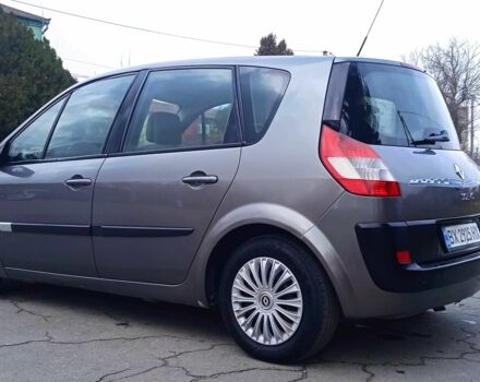 Серый Рено Сценик II, объемом двигателя 1.5 л и пробегом 270 тыс. км за 3500 $, фото 6 на Automoto.ua
