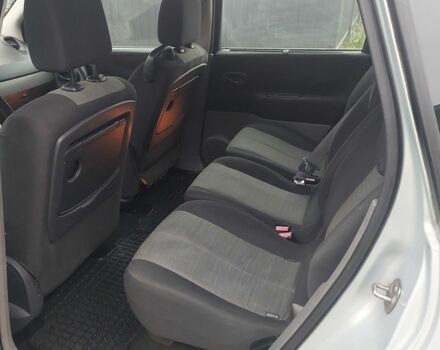 Серый Рено Сценик II, объемом двигателя 0 л и пробегом 286 тыс. км за 2299 $, фото 9 на Automoto.ua