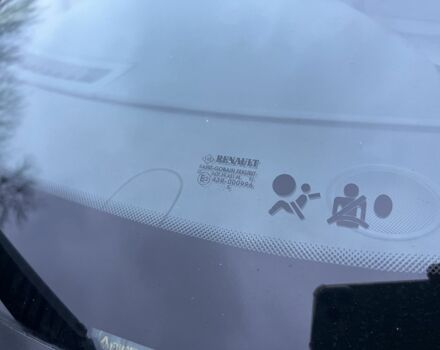 Серый Рено Сценик II, объемом двигателя 1.6 л и пробегом 189 тыс. км за 5350 $, фото 11 на Automoto.ua