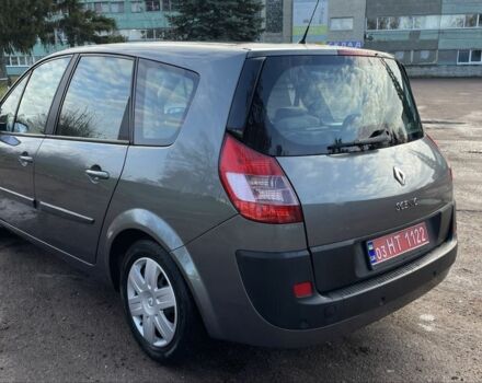 Серый Рено Сценик II, объемом двигателя 0 л и пробегом 226 тыс. км за 4899 $, фото 2 на Automoto.ua