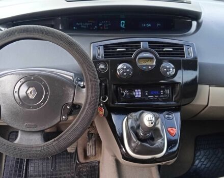 Серый Рено Сценик II, объемом двигателя 1.5 л и пробегом 270 тыс. км за 3500 $, фото 18 на Automoto.ua