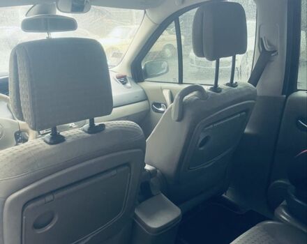 Сірий Рено Сценік II, об'ємом двигуна 2 л та пробігом 153 тис. км за 5150 $, фото 8 на Automoto.ua