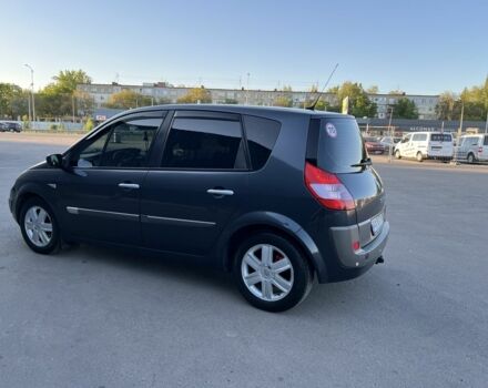 Серый Рено Сценик II, объемом двигателя 1.6 л и пробегом 225 тыс. км за 5700 $, фото 4 на Automoto.ua