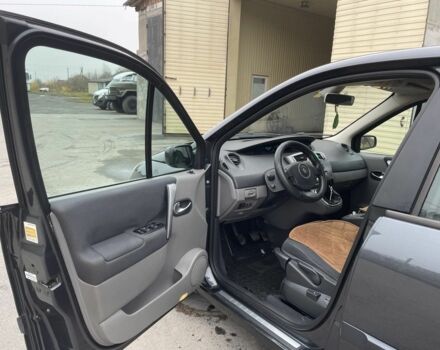 Сірий Рено Сценік II, об'ємом двигуна 2 л та пробігом 236 тис. км за 6650 $, фото 11 на Automoto.ua