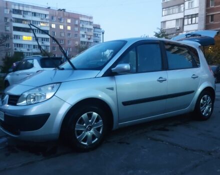 Рено Сценік II 2006 у Запоріжжя на Automoto.ua Сірий Рено Сценік II, об'ємом двигуна 1.6 л та пробігом 230 тис. км за 5000 $, фото 1 на Automoto.ua