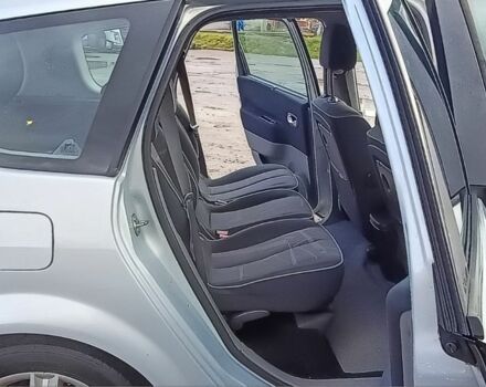 Рено Сценік II 2006 у Львові на Automoto.ua Сірий Рено Сценік II, об'ємом двигуна 1.9 л та пробігом 320 тис. км за 4200 $, фото 10 на Automoto.ua