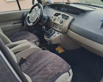 Серый Рено Сценик II, объемом двигателя 1.6 л и пробегом 322 тыс. км за 5190 $, фото 7 на Automoto.ua