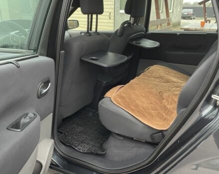 Сірий Рено Сценік II, об'ємом двигуна 2 л та пробігом 236 тис. км за 6650 $, фото 10 на Automoto.ua