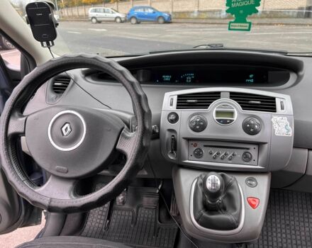 Рено Сценік II 2007 у Вінниці на Automoto.ua Сірий Рено Сценік II, об'ємом двигуна 1.5 л та пробігом 244 тис. км за 5000 $, фото 7 на Automoto.ua