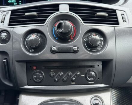 Сірий Рено Сценік II, об'ємом двигуна 1.6 л та пробігом 188 тис. км за 4899 $, фото 13 на Automoto.ua