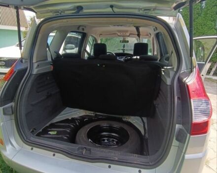 Сірий Рено Сценік II, об'ємом двигуна 1.6 л та пробігом 130 тис. км за 6900 $, фото 7 на Automoto.ua