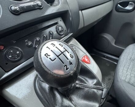 Сірий Рено Сценік II, об'ємом двигуна 1.6 л та пробігом 188 тис. км за 4899 $, фото 21 на Automoto.ua