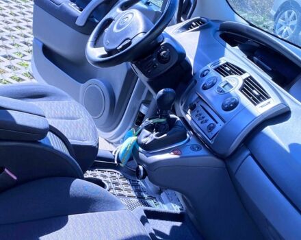 Серый Рено Сценик II, объемом двигателя 1.6 л и пробегом 140 тыс. км за 6000 $, фото 7 на Automoto.ua