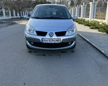 Серый Рено Сценик II, объемом двигателя 1.6 л и пробегом 265 тыс. км за 4500 $, фото 1 на Automoto.ua