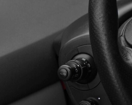 Серый Рено Сценик II, объемом двигателя 1.5 л и пробегом 303 тыс. км за 5500 $, фото 10 на Automoto.ua