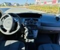 Сірий Рено Сценік II, об'ємом двигуна 1.6 л та пробігом 225 тис. км за 4700 $, фото 8 на Automoto.ua