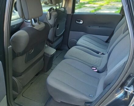 Сірий Рено Сценік II, об'ємом двигуна 1.5 л та пробігом 290 тис. км за 4900 $, фото 5 на Automoto.ua