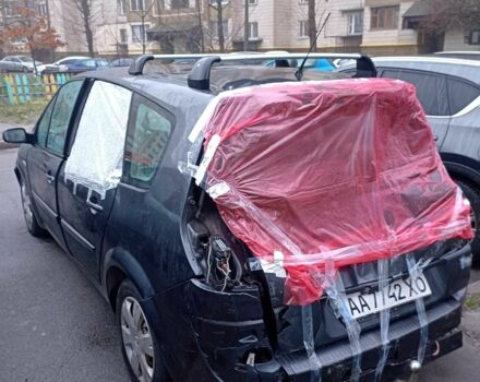 Серый Рено Сценик II, объемом двигателя 1.5 л и пробегом 214 тыс. км за 3000 $, фото 2 на Automoto.ua