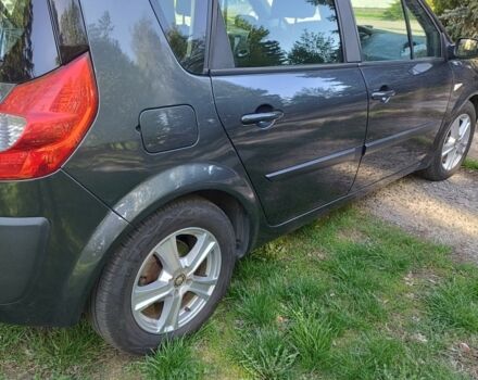 Сірий Рено Сценік II, об'ємом двигуна 1.5 л та пробігом 290 тис. км за 4900 $, фото 10 на Automoto.ua