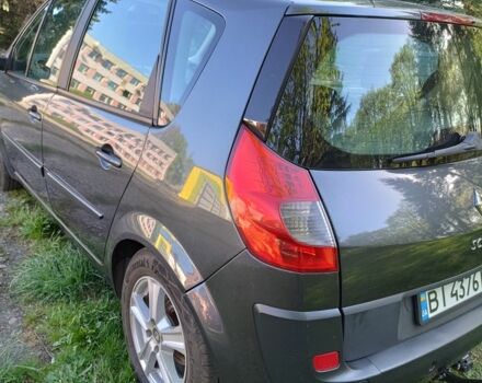 Сірий Рено Сценік II, об'ємом двигуна 1.5 л та пробігом 290 тис. км за 4900 $, фото 8 на Automoto.ua