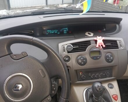 Сірий Рено Сценік II, об'ємом двигуна 1.5 л та пробігом 350 тис. км за 4500 $, фото 5 на Automoto.ua