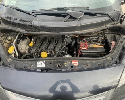 Серый Рено Сценик II, объемом двигателя 1.6 л и пробегом 230 тыс. км за 5000 $, фото 6 на Automoto.ua