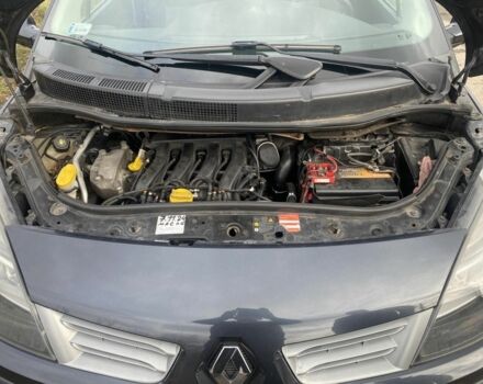 Серый Рено Сценик II, объемом двигателя 1.6 л и пробегом 230 тыс. км за 5000 $, фото 9 на Automoto.ua