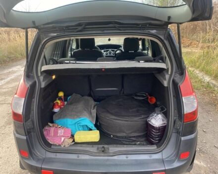 Серый Рено Сценик II, объемом двигателя 1.6 л и пробегом 230 тыс. км за 5000 $, фото 4 на Automoto.ua