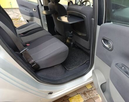 Сірий Рено Сценік II, об'ємом двигуна 0 л та пробігом 221 тис. км за 5850 $, фото 3 на Automoto.ua