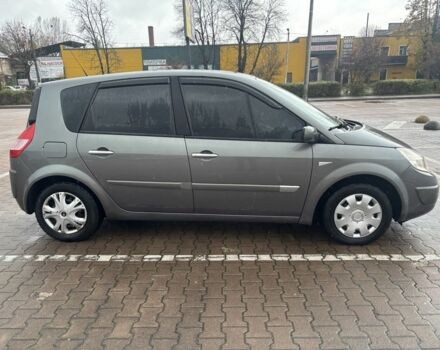 Рено Сценик II 2003 в Черняхове на Automoto.ua Серый Рено Сценик II, объемом двигателя 1.6 л и пробегом 295 тыс. км за 3850 $, фото 2 на Automoto.ua