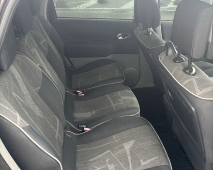 Рено Сценик II 2003 в Черняхове на Automoto.ua Серый Рено Сценик II, объемом двигателя 1.6 л и пробегом 295 тыс. км за 3850 $, фото 5 на Automoto.ua