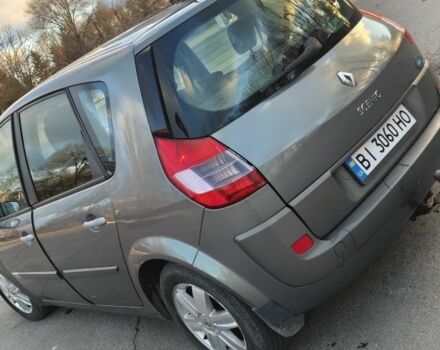 Серый Рено Сценик II, объемом двигателя 1.6 л и пробегом 207 тыс. км за 4800 $, фото 2 на Automoto.ua