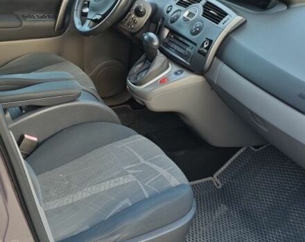 Серый Рено Сценик II, объемом двигателя 1.6 л и пробегом 207 тыс. км за 4800 $, фото 7 на Automoto.ua