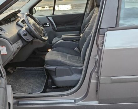 Серый Рено Сценик II, объемом двигателя 1.6 л и пробегом 207 тыс. км за 4800 $, фото 17 на Automoto.ua