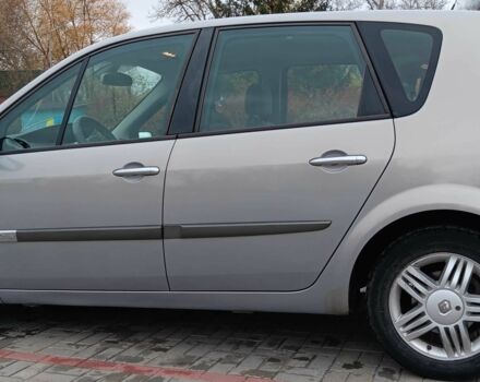 Сірий Рено Сценік II, об'ємом двигуна 2 л та пробігом 155 тис. км за 4600 $, фото 13 на Automoto.ua