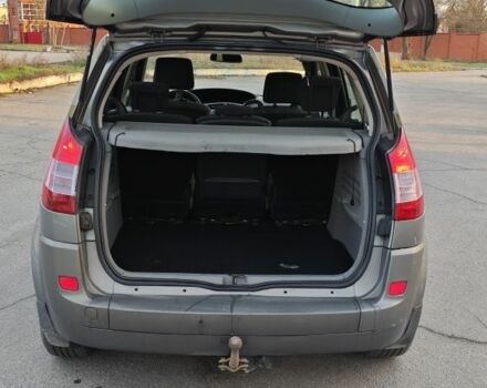 Серый Рено Сценик II, объемом двигателя 1.6 л и пробегом 207 тыс. км за 4800 $, фото 12 на Automoto.ua